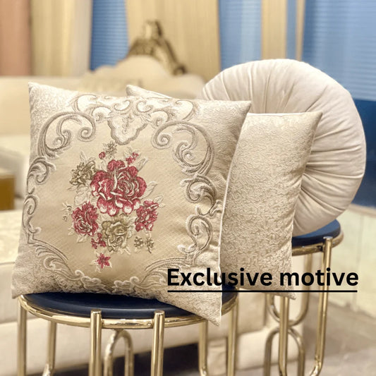 Embroidered flower motive cushion set